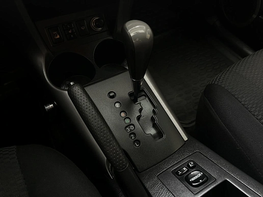 Купить Тойота Новый RAV4 2006г.