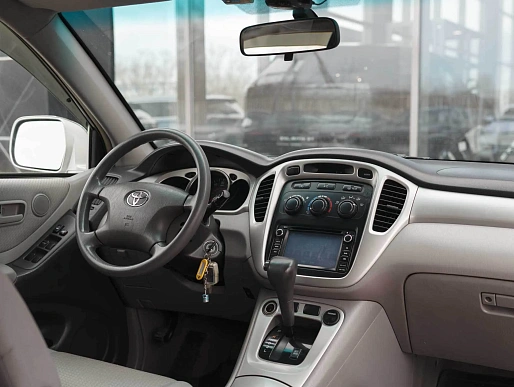 Купить Тойота Хайлендер 2006г.