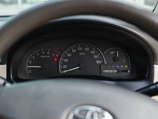 Купить Тойота Ипсум 2002г.